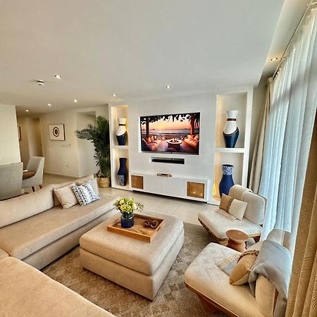 Coastalhome 75Inch Tv 5Min Drive To The City & Beach Dar es Salaam Eksteriør billede