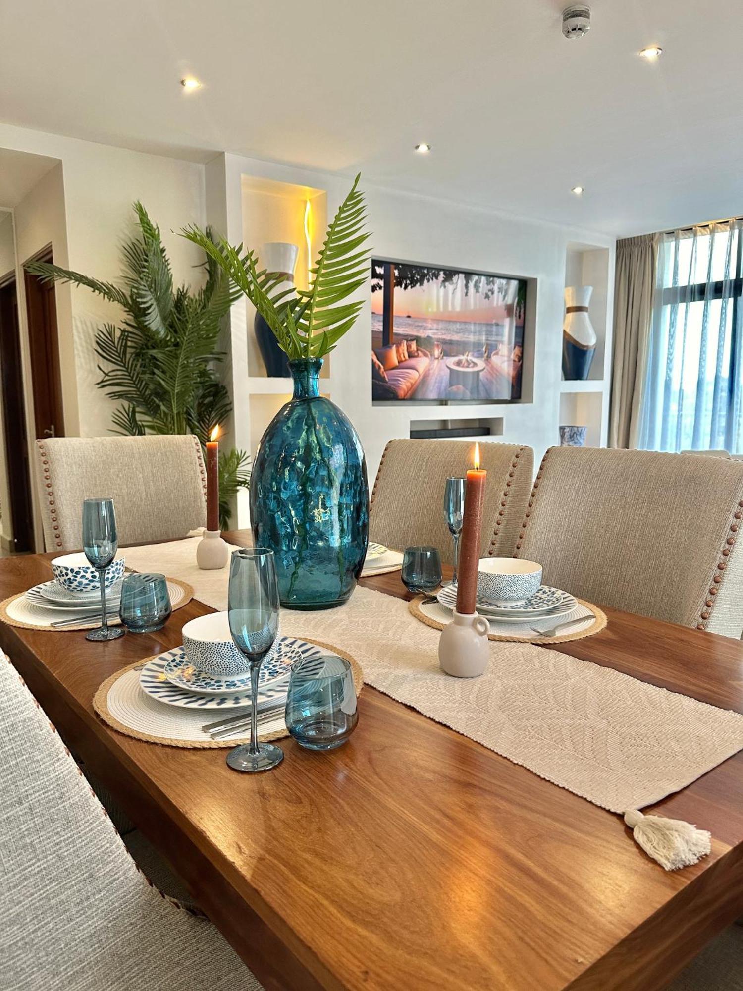 Coastalhome 75Inch Tv 5Min Drive To The City & Beach Dar es Salaam Eksteriør billede