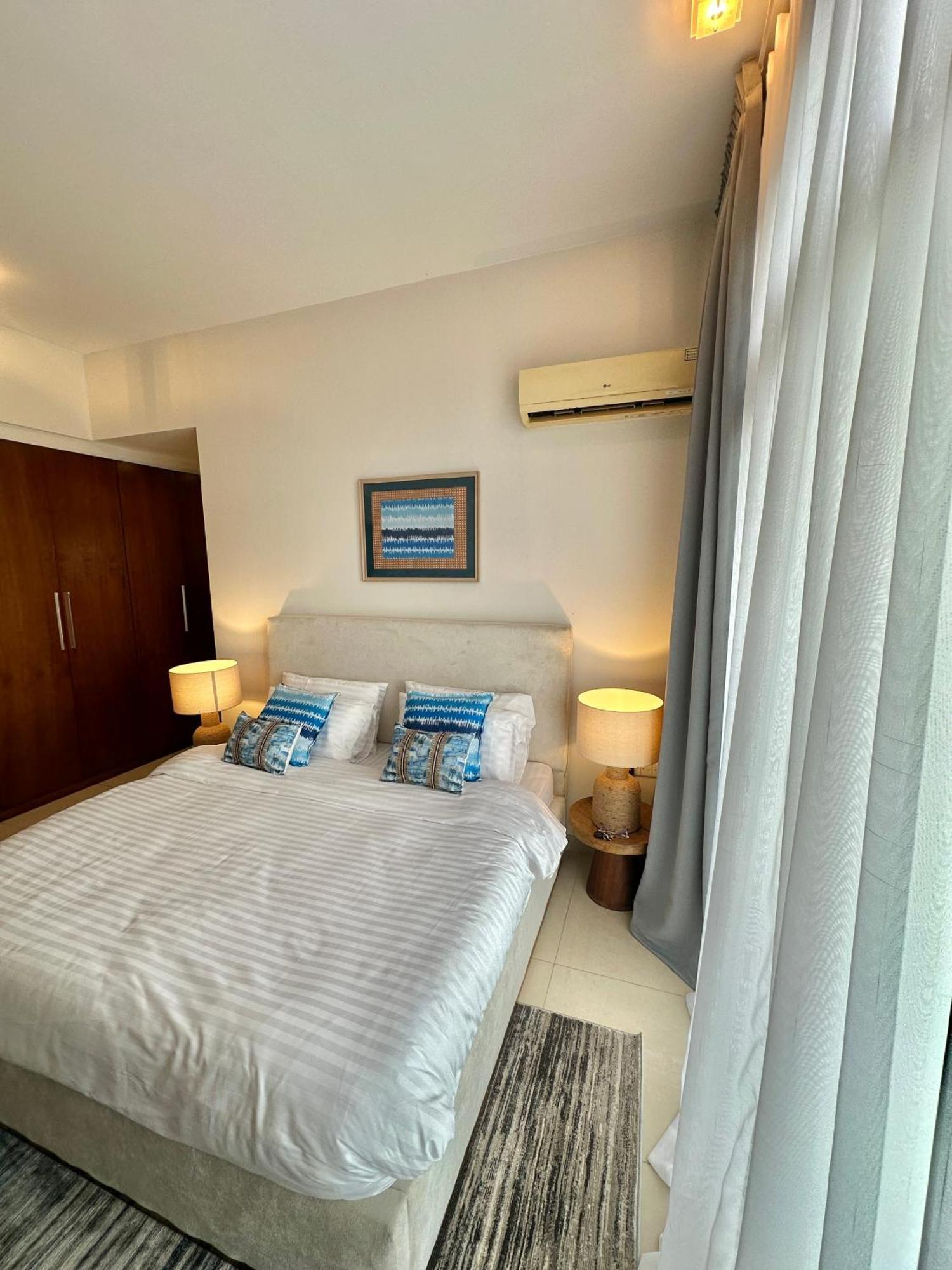 Coastalhome 75Inch Tv 5Min Drive To The City & Beach Dar es Salaam Eksteriør billede