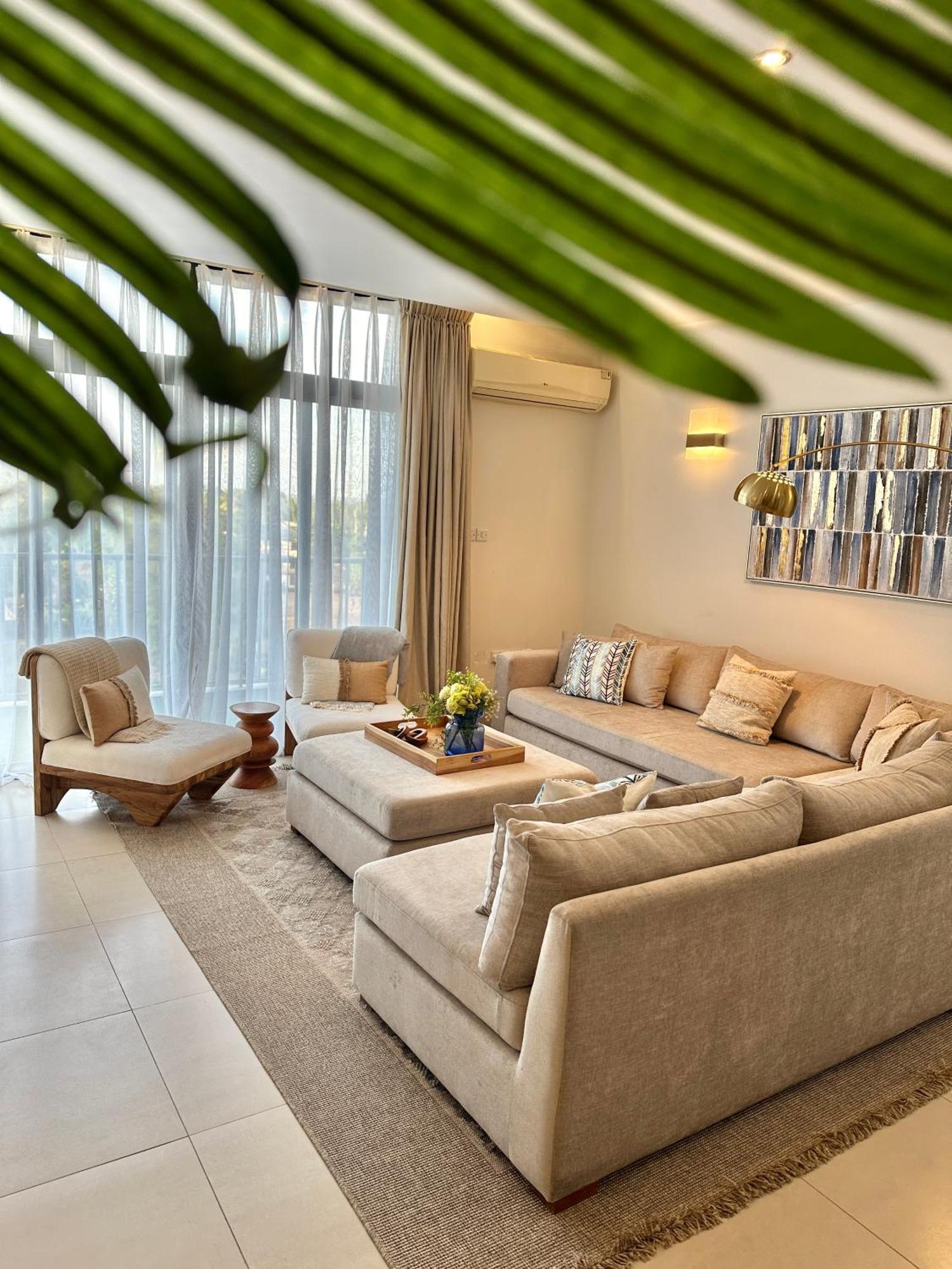 Coastalhome 75Inch Tv 5Min Drive To The City & Beach Dar es Salaam Eksteriør billede