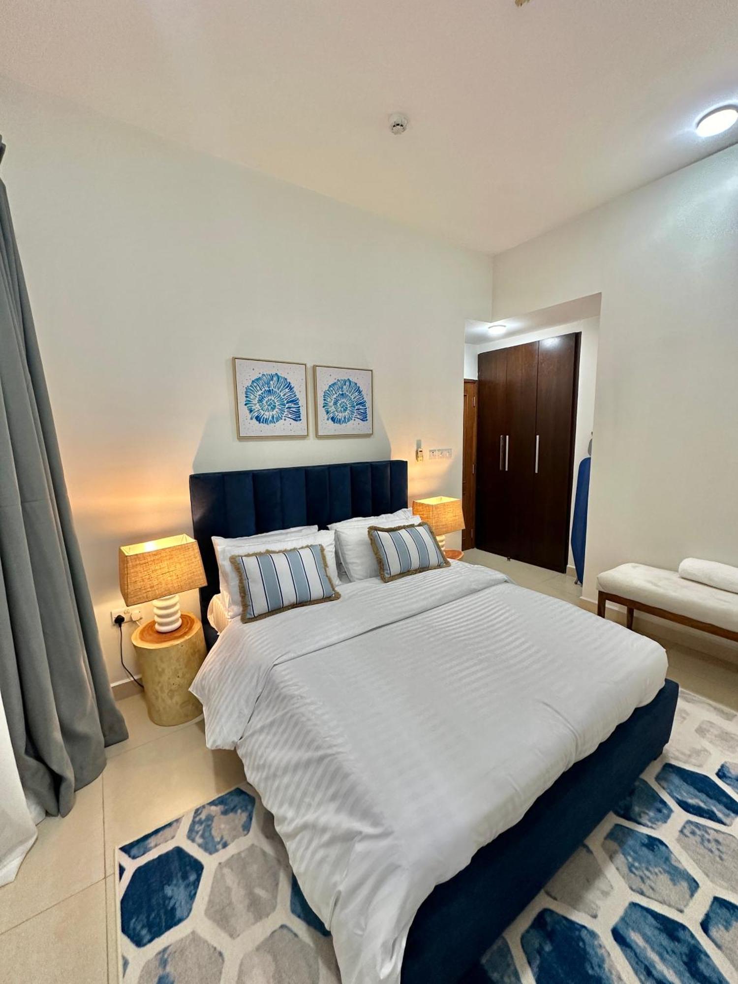 Coastalhome 75Inch Tv 5Min Drive To The City & Beach Dar es Salaam Eksteriør billede