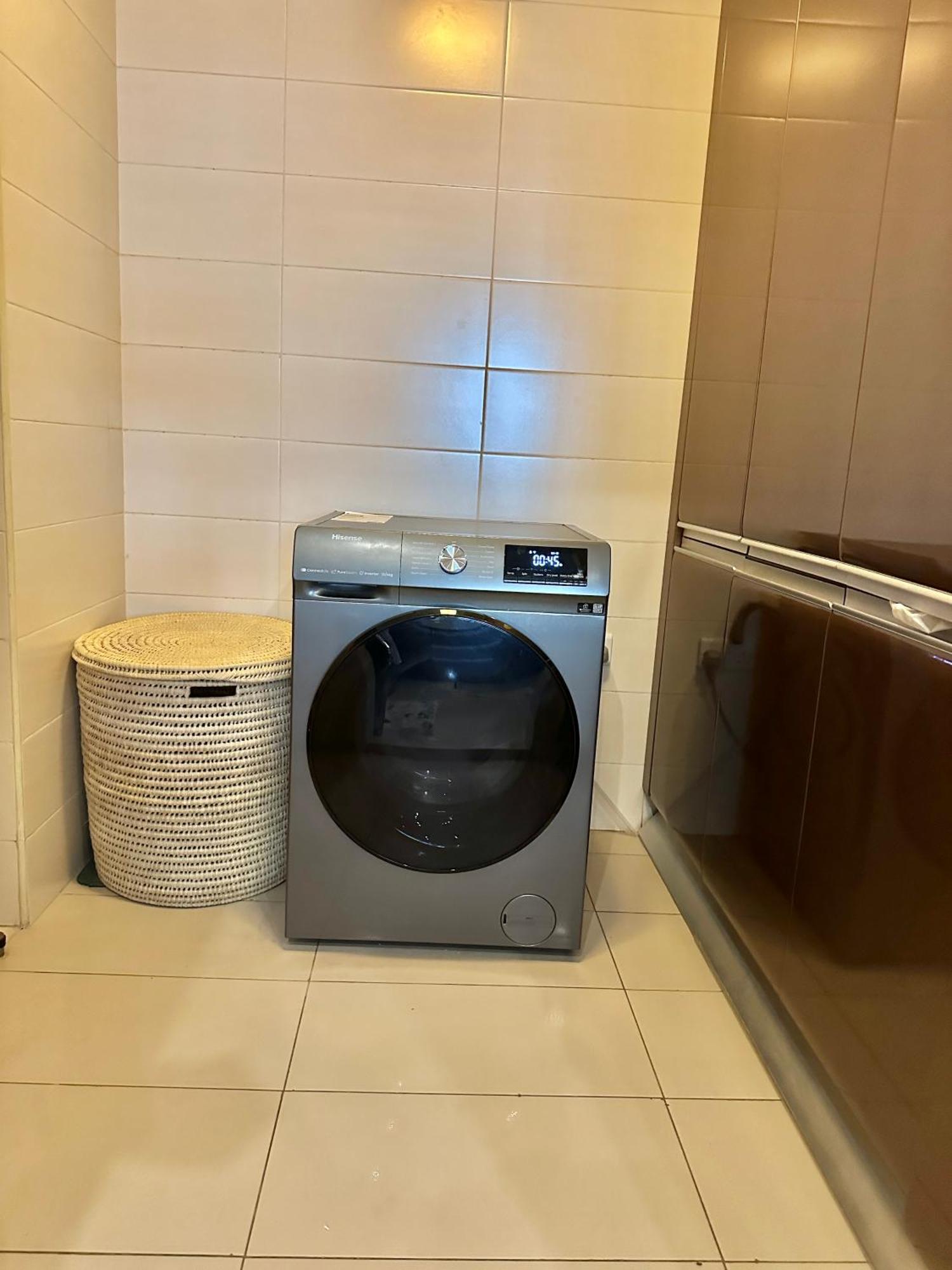 Coastalhome 75Inch Tv 5Min Drive To The City & Beach Dar es Salaam Eksteriør billede