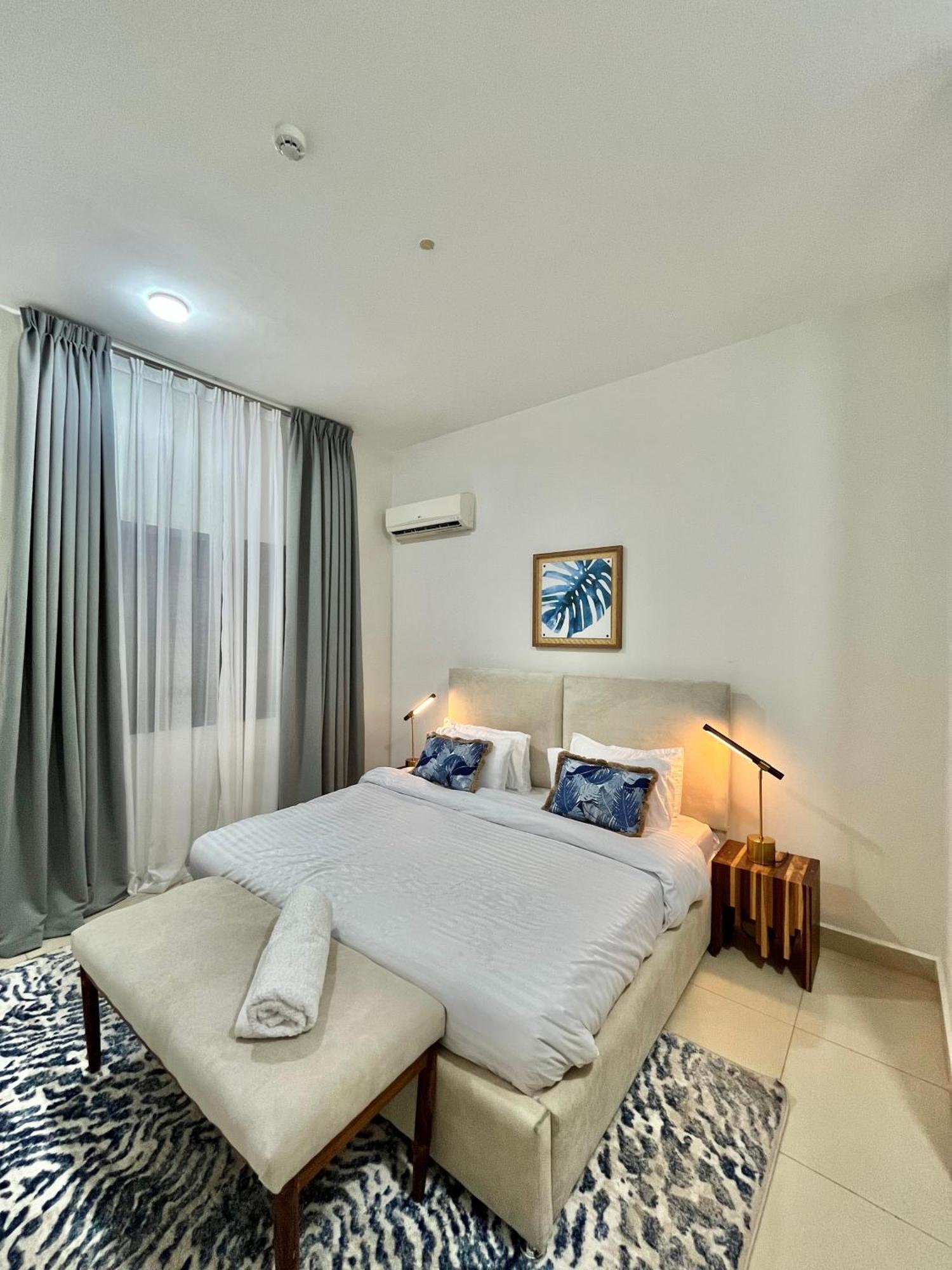 Coastalhome 75Inch Tv 5Min Drive To The City & Beach Dar es Salaam Eksteriør billede