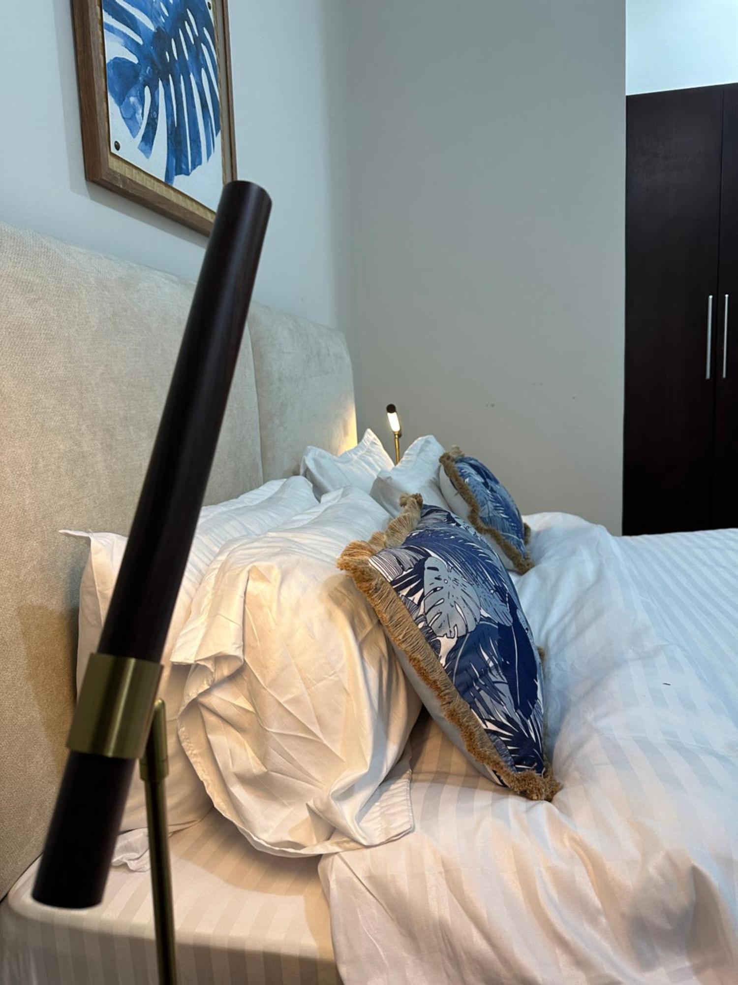 Coastalhome 75Inch Tv 5Min Drive To The City & Beach Dar es Salaam Eksteriør billede